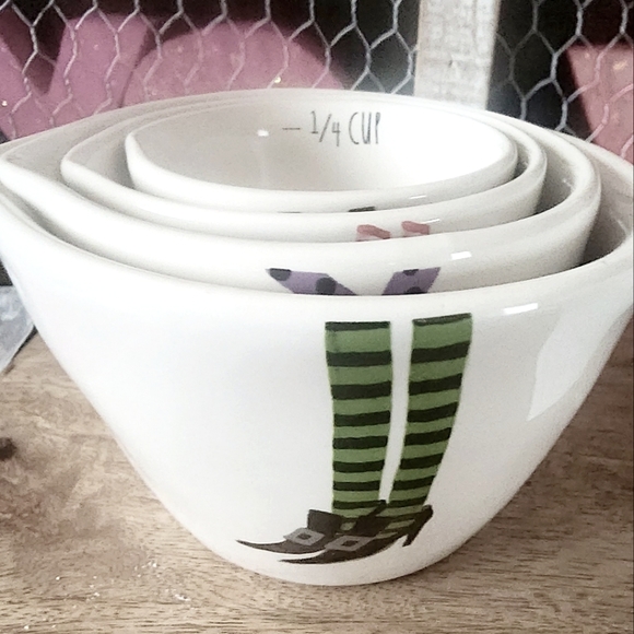 Rae Dunn Measuring Cups